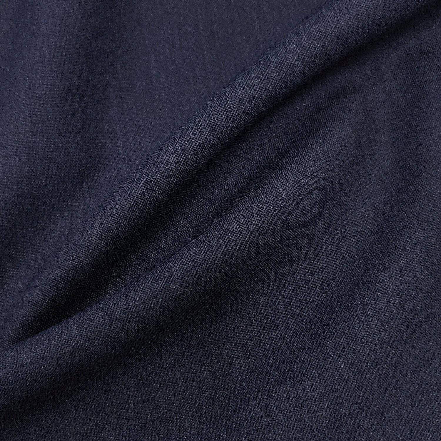 Ash grey custom suit for men – elegant formalwear